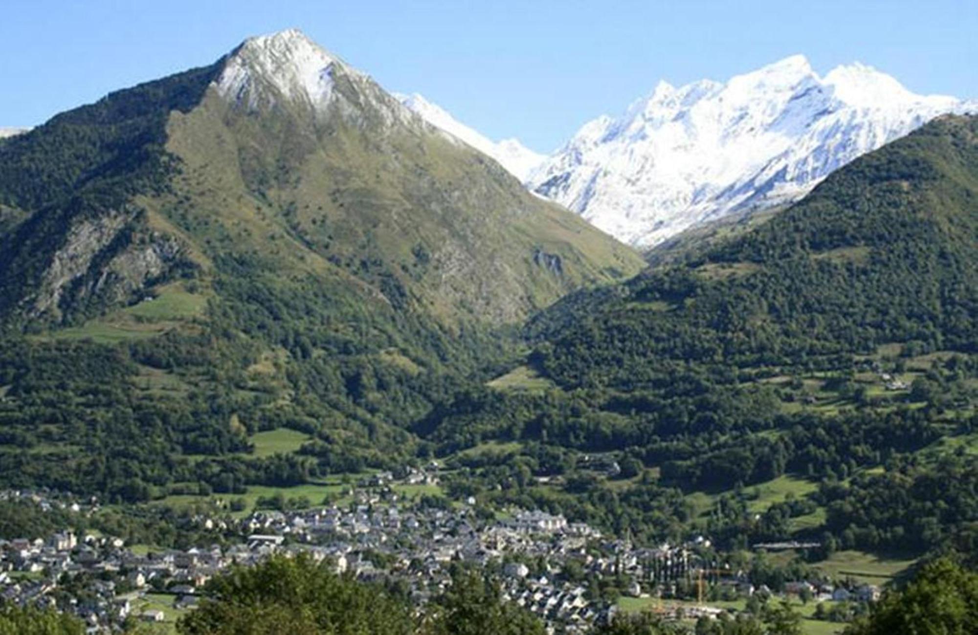 Hotel Le Montaigu Luz-Saint-Sauveur Kültér fotó