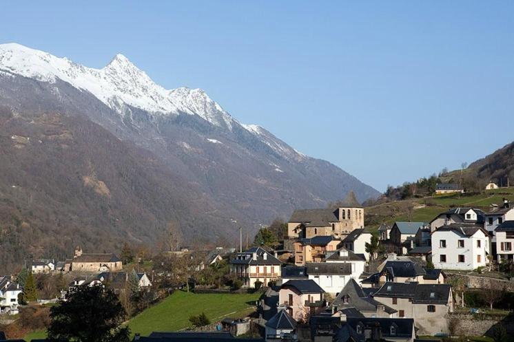 Hotel Le Montaigu Luz-Saint-Sauveur Kültér fotó